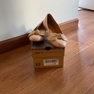 Born Anah Women’s Ballet Shoes